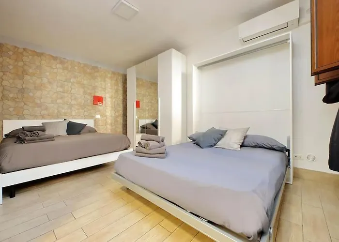 Apartment Spacious Vatican Flat With Courtyard